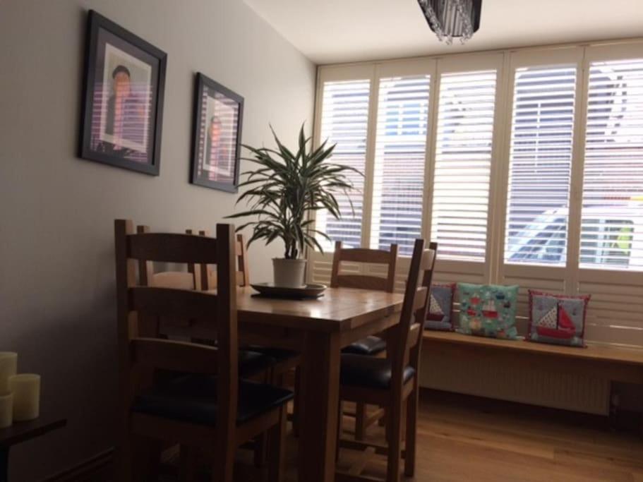 River Road, Littlehampton, Executive Apartment Esterno foto